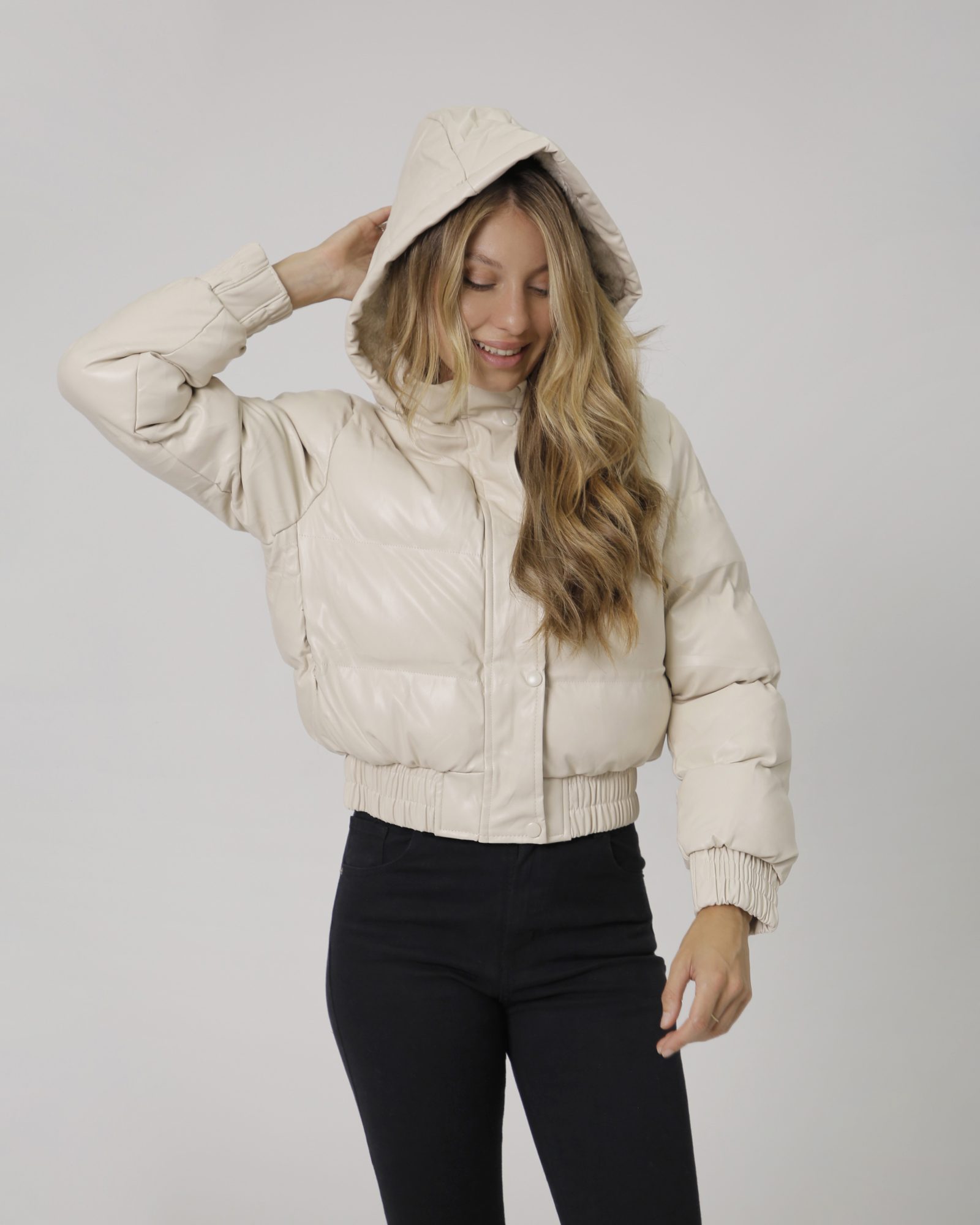 Puffer cuerina 58B